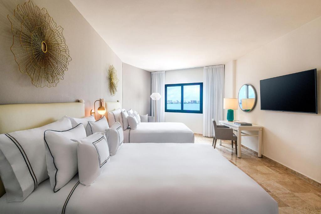 Quarto Melia com Vista do Mar